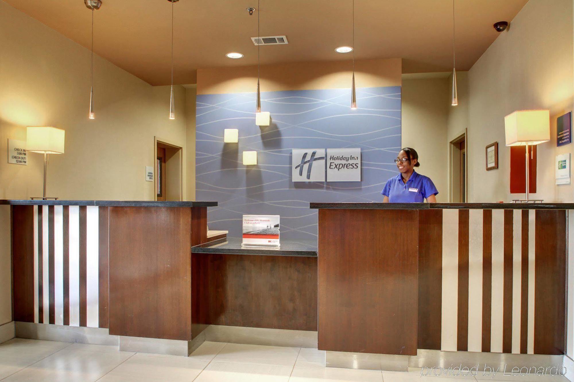 Holiday Inn Express Hotel Winona North By Ihg Экстерьер фото